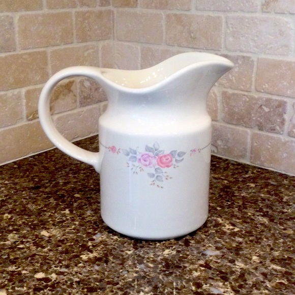 Vintage Pfaltzgraff Trousseau Pitcher & Creamer - Picture 6 of 12